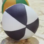 Oină Ball